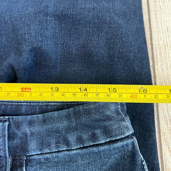 Chico’s Blue Denim Capri Jeans 10 - Picture 3 of 6